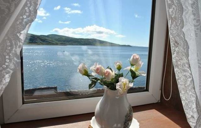  Image of 3 bedroom Flat for sale in Tighnabruaich PA21 at Tighnabruaich, PA21 2BB